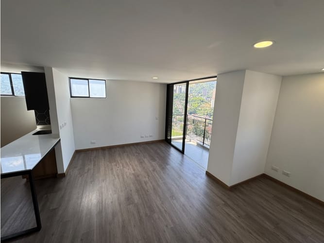 Apartamento en arriendo en Señorial, Envigado, 75 m² · foto 18 de 24
