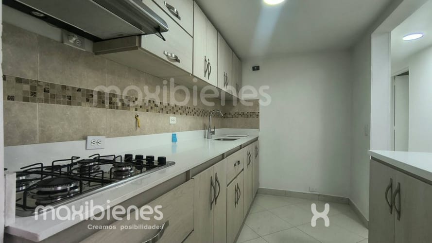 Casa de 3 alcobas en arriendo en Las Lomitas, Sabaneta, 70 m² · foto 3 de 19