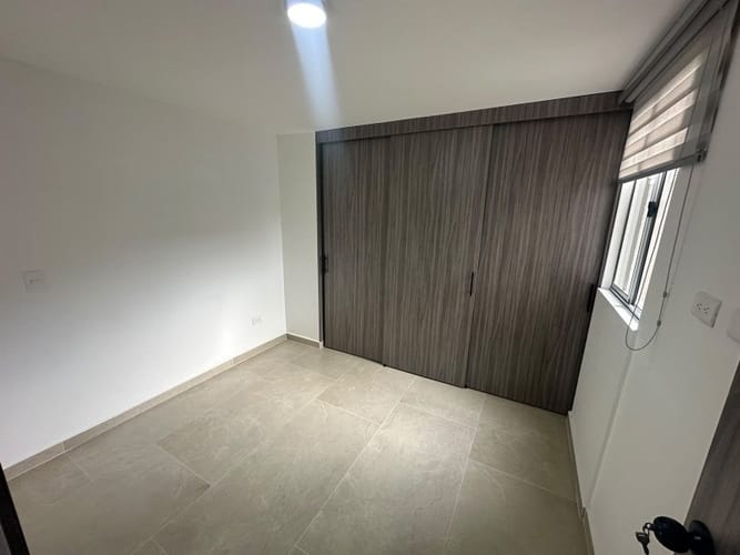 Apartamento de 3 alcobas en arriendo en Simon Bolivar Sb (Centro), Copacabana, 54 m² · foto 10 de 11
