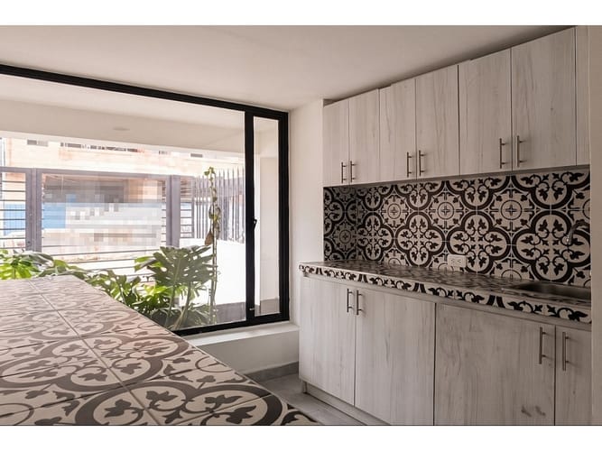 Casa de 6 alcobas en arriendo en Santa Ana, Bogotá, 250 m² · foto 3 de 9