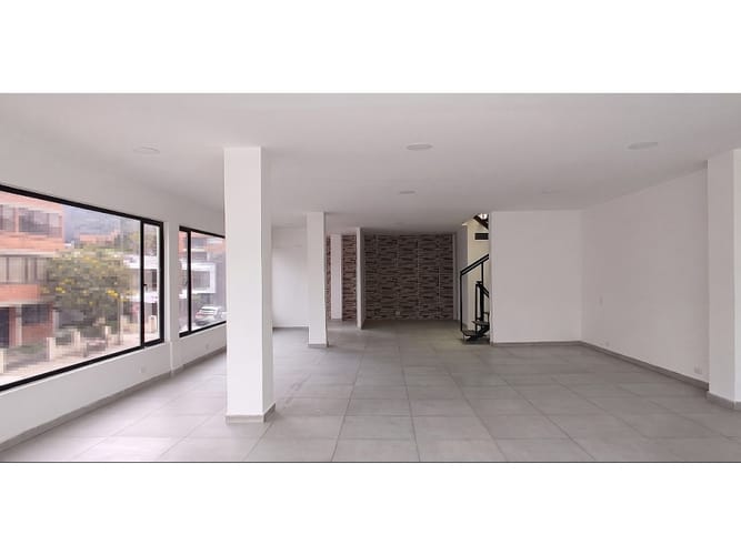 Casa de 6 alcobas en arriendo en Santa Ana, Bogotá, 250 m² · foto 7 de 9