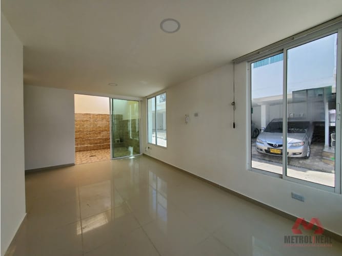 Casa de 3 alcobas en arriendo en Ternera, Cartagena, 113 m² · foto 2 de 17