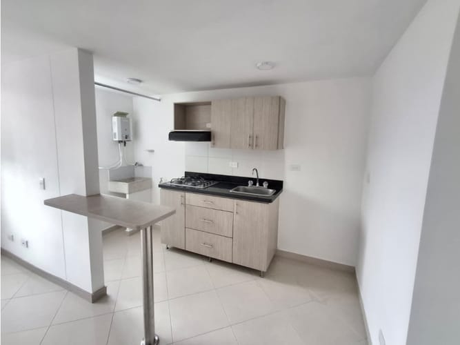Apartamento de 2 alcobas en arriendo en San Antonio De Prado, Itagüí, 38 m² · foto 3 de 24