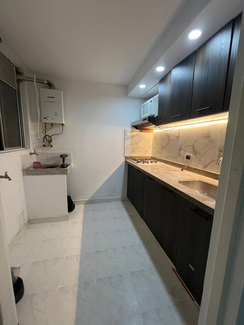 Apartamento de 3 alcobas en arriendo en El Cortijo, Bogotá, 73 m² · foto 2 de 20