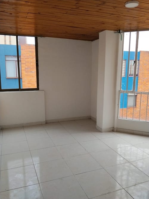 Apartamento de 3 alcobas en venta en Engativá, Bogotá, 60 m² · foto 6 de 15