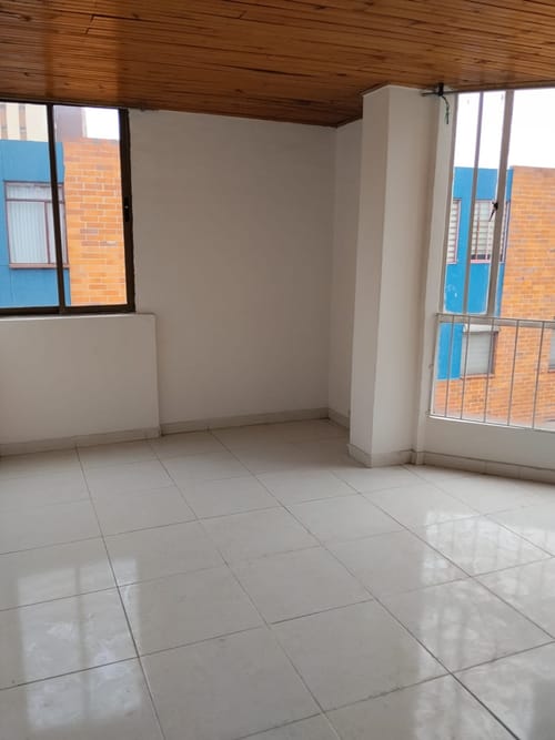 Apartamento de 3 alcobas en venta en Engativá, Bogotá, 60 m² · foto 7 de 15