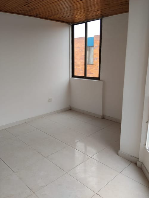 Apartamento de 3 alcobas en venta en Engativá, Bogotá, 60 m² · foto 8 de 15