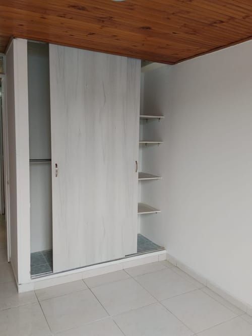 Apartamento de 3 alcobas en venta en Engativá, Bogotá, 60 m² · foto 12 de 15