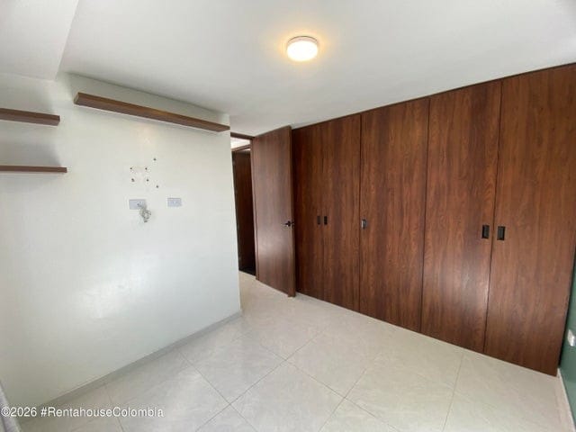 Apartamento de 1 alcoba en venta en Primavera Occidental - Puente Aranda, Bogotá, 36 m² · foto 10 de 17