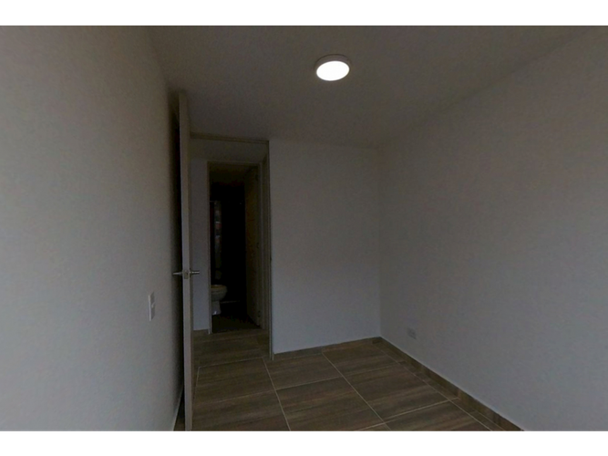 Apartamento de 3 alcobas en venta en Fontibon, Bogotá, 48 m² · foto 7 de 17