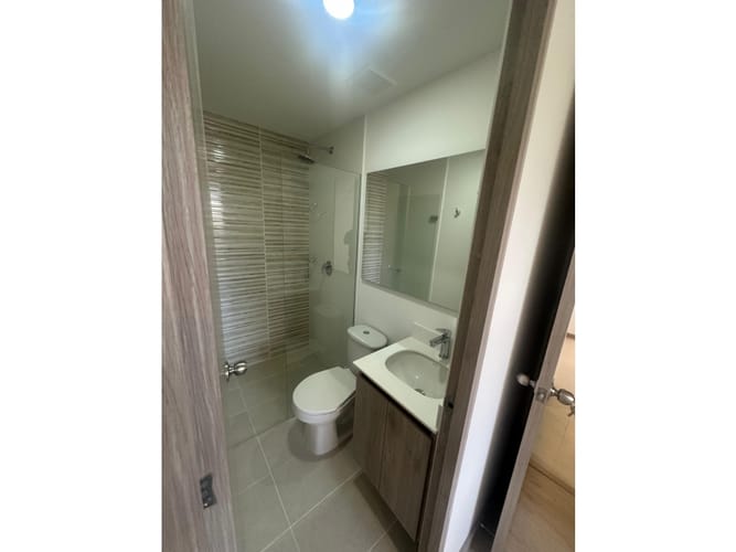 Apartamento de 3 alcobas en arriendo en Zona Industrial No. 1, Itagüí, 67 m² · foto 12 de 18