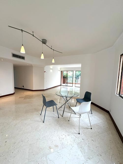 Apartamento de 3 alcobas en arriendo en Juanambu, Cali, 180 m² · foto 2 de 24