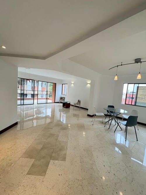 Apartamento de 3 alcobas en arriendo en Juanambu, Cali, 180 m² · foto 4 de 24