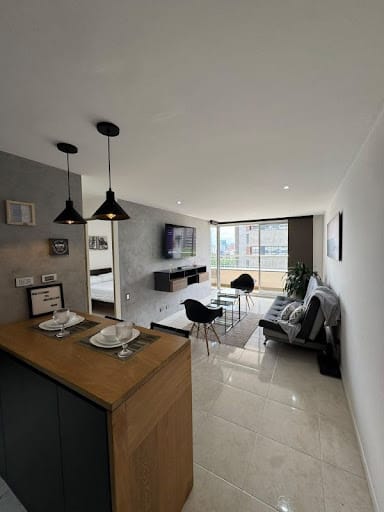 Apartamento de 2 alcobas en arriendo en Santa Fe, Medellín, 72 m² · foto 3 de 13
