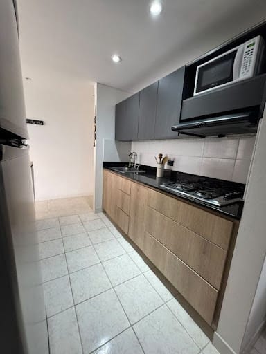 Apartamento de 2 alcobas en arriendo en Santa Fe, Medellín, 72 m² · foto 8 de 13