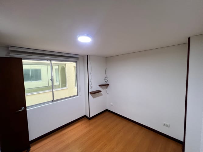 Apartamento de 1 alcoba en arriendo en Puente Largo, Bogotá, 54 m² · foto 8 de 12