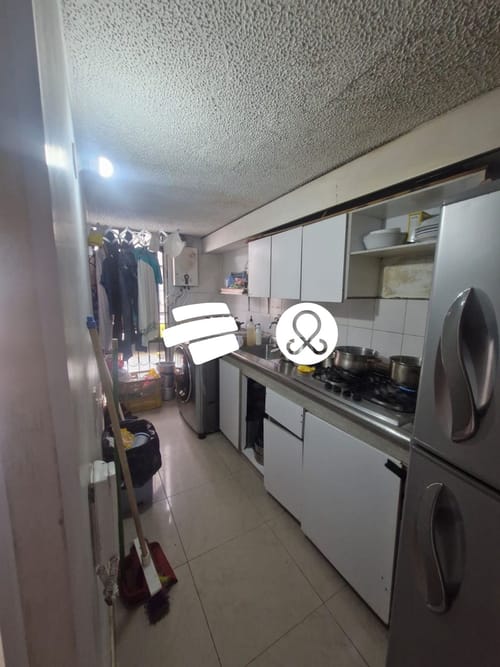 Apartamento de 3 alcobas en venta en Engativá, Bogotá, 63 m² · foto 2 de 7