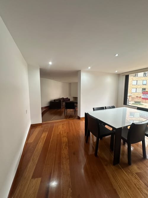 Apartamento de 2 alcobas en arriendo en Altos De Bella Suiza, Bogotá, 156 m² · foto 3 de 20