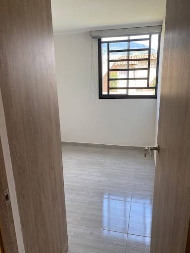 Apartamento de 3 alcobas en arriendo en Niquia, Bello, 56 m² · foto 16 de 23