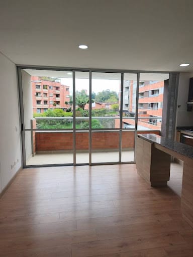 Apartamento de 3 alcobas en arriendo en Ub. Altos De Pereira, Rionegro, 85 m² · foto 3 de 18