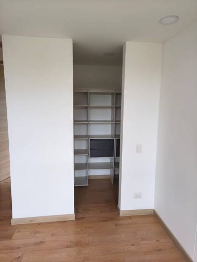 Apartamento de 3 alcobas en arriendo en Ub. Altos De Pereira, Rionegro, 85 m² · foto 7 de 18