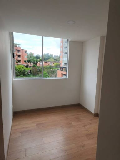 Apartamento de 3 alcobas en arriendo en Ub. Altos De Pereira, Rionegro, 85 m² · foto 10 de 18