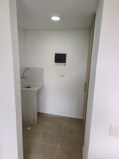 Apartamento de 3 alcobas en arriendo en Ub. Altos De Pereira, Rionegro, 85 m² · foto 18 de 18
