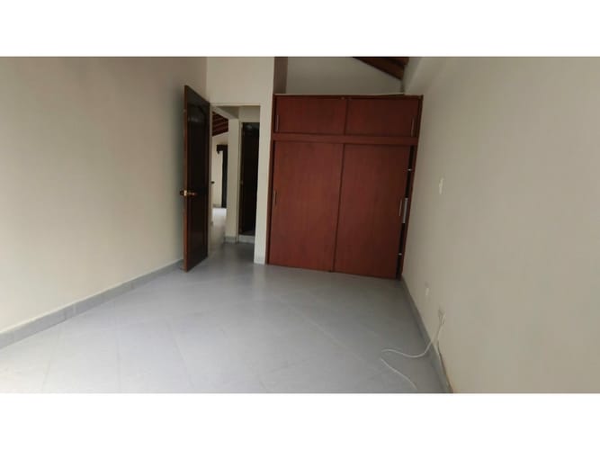 Casa de 3 alcobas en arriendo en Alcala, Envigado, 99 m² · foto 11 de 24