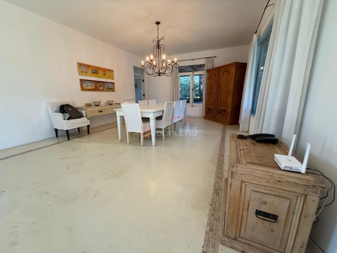 hermosa casa con piscina climatizada en alquiler anual en barrio Cerrado de Laguna Blanca · Foto 5