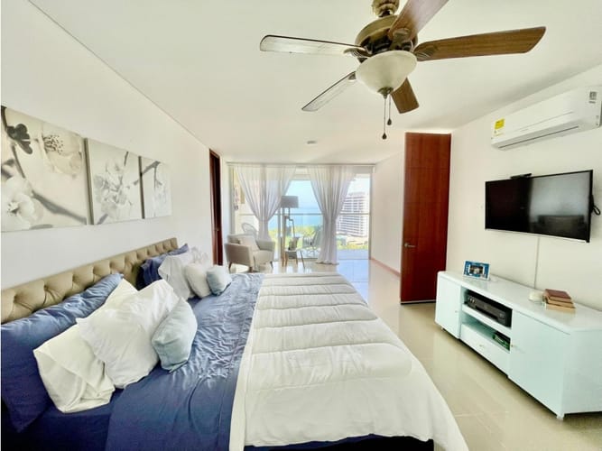 Apartamento de 3 alcobas en arriendo en Bello Horizonte, Santa Marta, 250 m² · foto 6 de 21