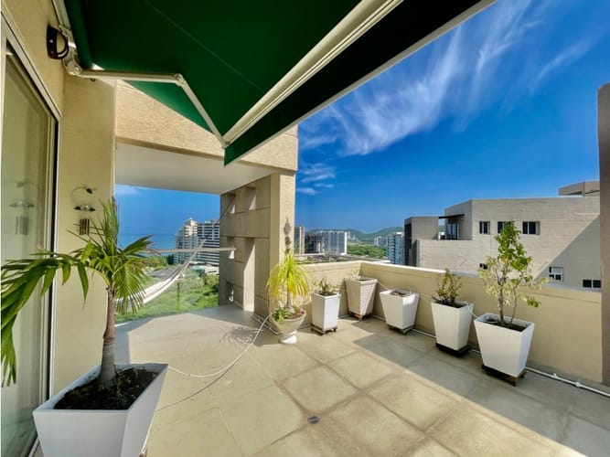 Apartamento de 3 alcobas en arriendo en Bello Horizonte, Santa Marta, 250 m² · foto 12 de 21