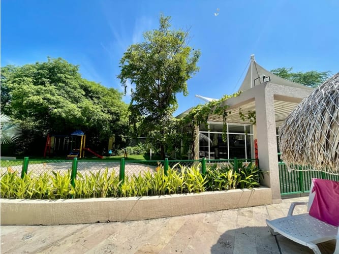 Apartamento de 3 alcobas en arriendo en Bello Horizonte, Santa Marta, 250 m² · foto 17 de 21