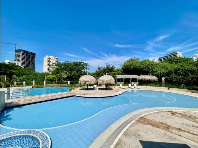 Apartamento de 3 alcobas en arriendo en Bello Horizonte, Santa Marta, 250 m² · foto 18 de 21