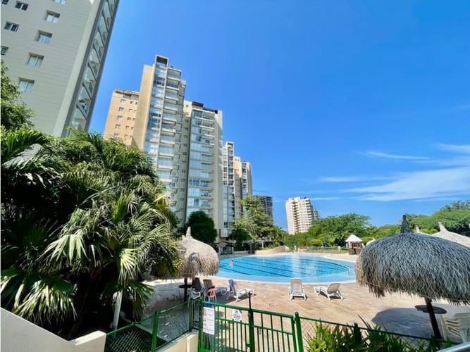 Apartamento de 3 alcobas en arriendo en Bello Horizonte, Santa Marta, 250 m² · foto 19 de 21