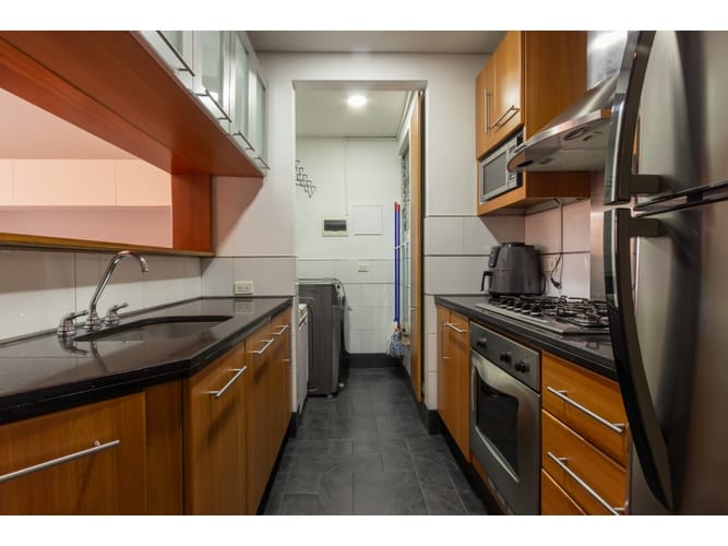 Apartaestudio en venta en Chico Norte, Bogotá, 54 m² · foto 7 de 17