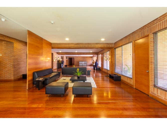 Apartaestudio en venta en Chico Norte, Bogotá, 54 m² · foto 12 de 17