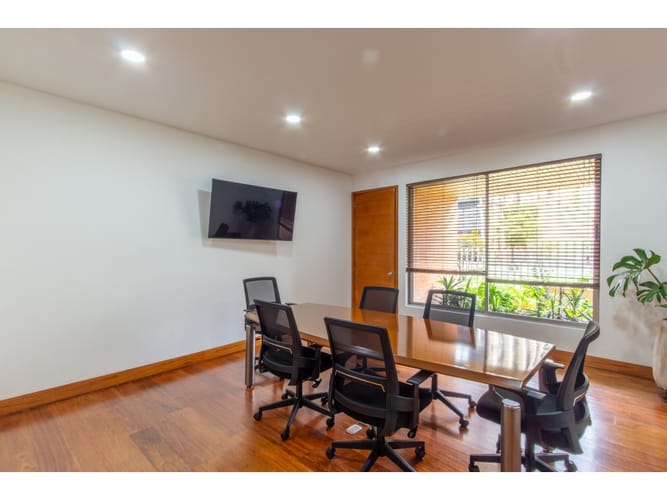 Apartaestudio en venta en Chico Norte, Bogotá, 54 m² · foto 14 de 17