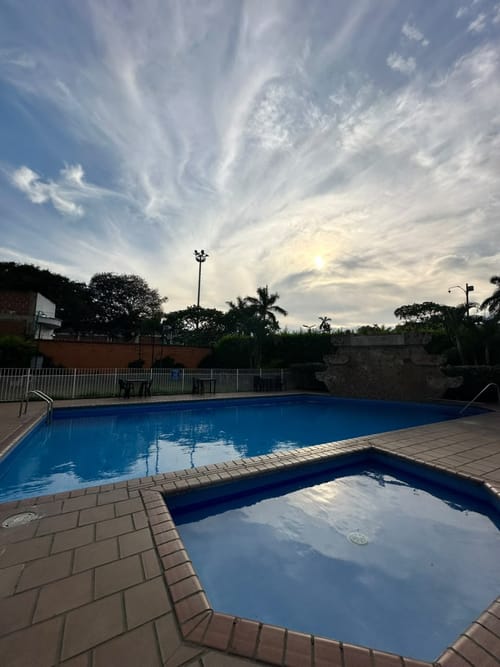Apartamento de 3 alcobas en arriendo en Los Andes, Cali, 71 m² · foto 3 de 13
