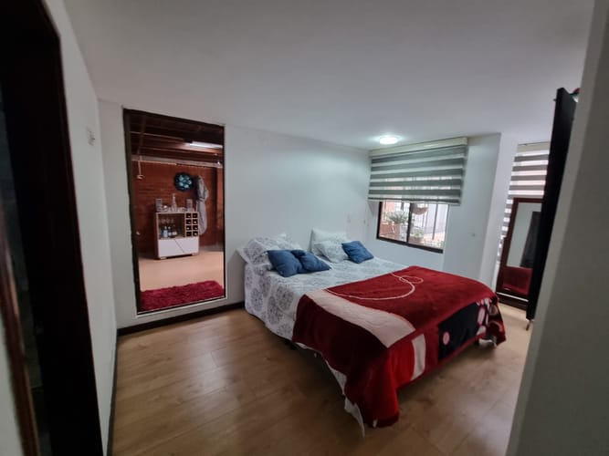 Apartamento de 3 alcobas en venta en El Contador, Bogotá, 184 m² · foto 14 de 17