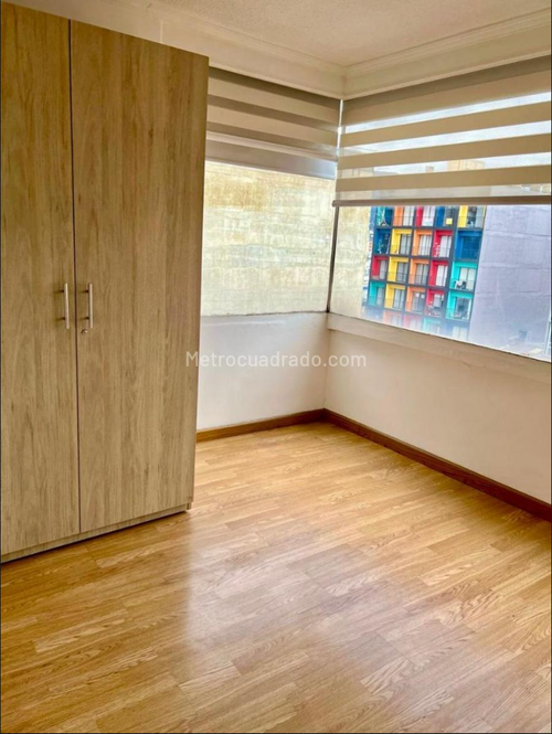 Apartaestudio en arriendo en La Castellana, Bogotá, 63 m² · foto 3 de 11