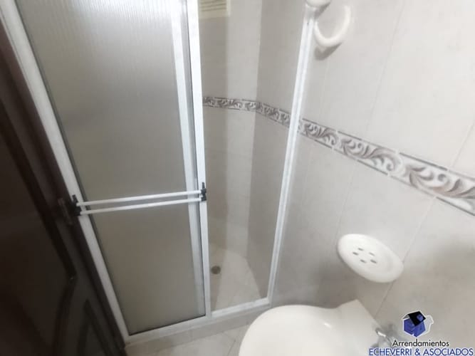 Casa de 4 alcobas en arriendo en Belén, Medellín, 200 m² · foto 7 de 17
