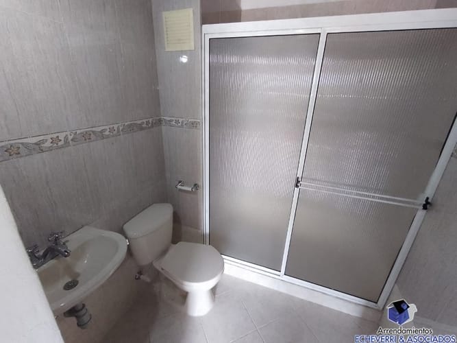 Casa de 4 alcobas en arriendo en Belén, Medellín, 200 m² · foto 17 de 17