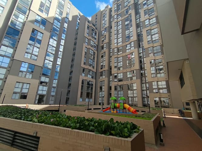Apartamento de 2 alcobas en venta en Colina Campestre, Bogotá, 40 m² · foto 4 de 24
