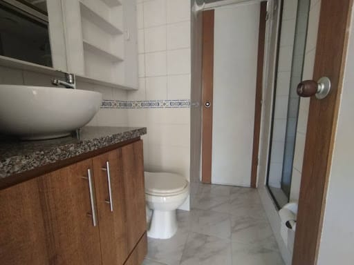 Apartamento de 3 alcobas en arriendo en Usatama, Bogotá, 73 m² · foto 8 de 12