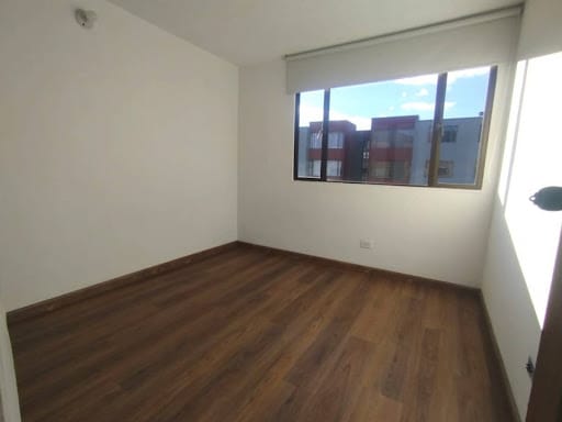 Apartamento de 3 alcobas en arriendo en Usatama, Bogotá, 73 m² · foto 10 de 12