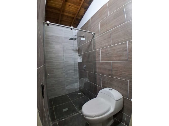 Apartamento de 4 alcobas en venta en Cabañitas, Bello, 220 m² · foto 15 de 23