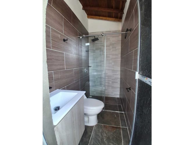 Apartamento de 4 alcobas en venta en Cabañitas, Bello, 220 m² · foto 21 de 23