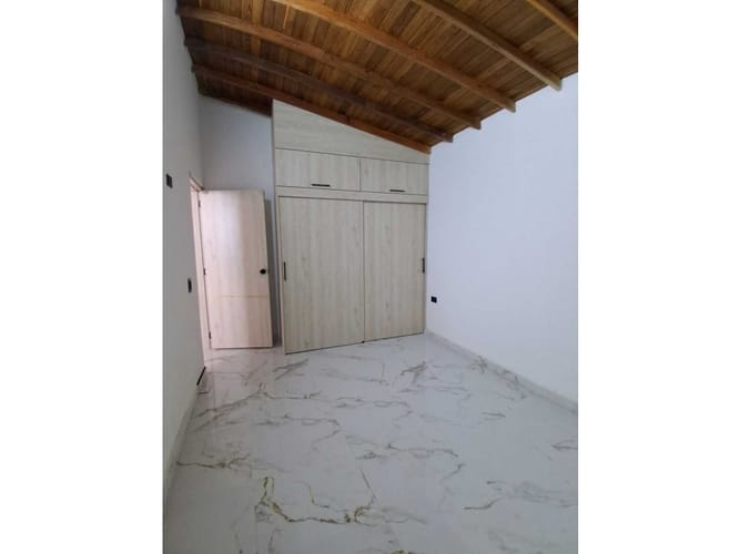 Apartamento de 4 alcobas en venta en Cabañitas, Bello, 220 m² · foto 23 de 23