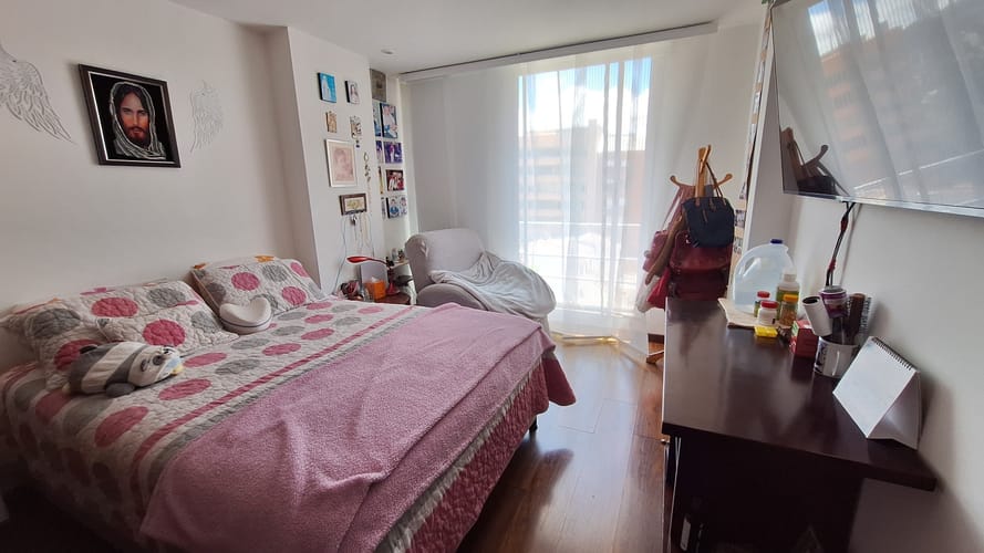 Apartamento de 3 alcobas en arriendo en Rincon Del Chico, Bogotá, 95 m² · foto 2 de 17