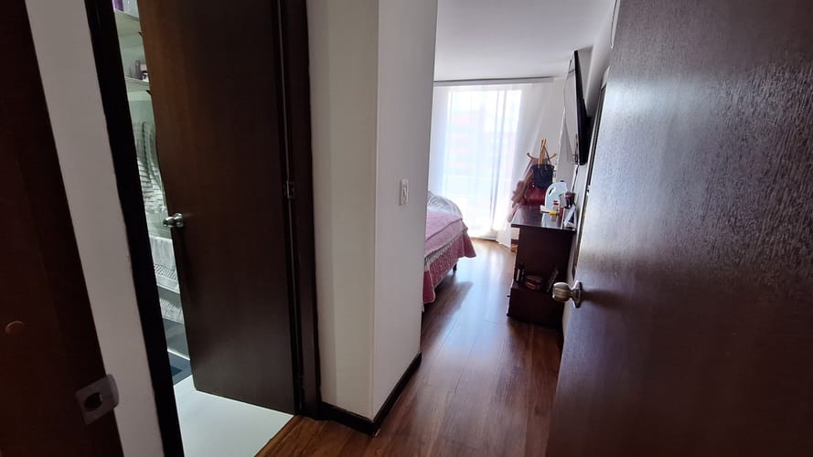 Apartamento de 3 alcobas en arriendo en Rincon Del Chico, Bogotá, 95 m² · foto 9 de 17